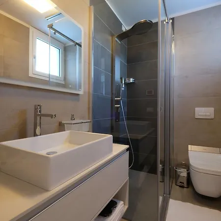 Relais Clodia Лацизе