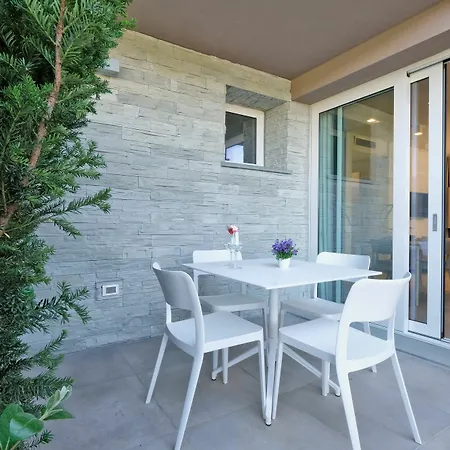 Relais Clodia Готель Лацизе